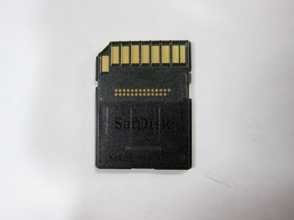 SanDisk Extreme SDHC 32GB Class10 UHS-1対応（SDSDX-032G-X46）裏面