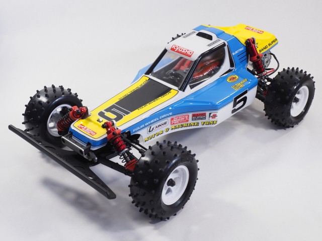 京商オプティマ2016（復刻版）（KYOSHO OPTIMA）の製作（塗装とデカール）フロント