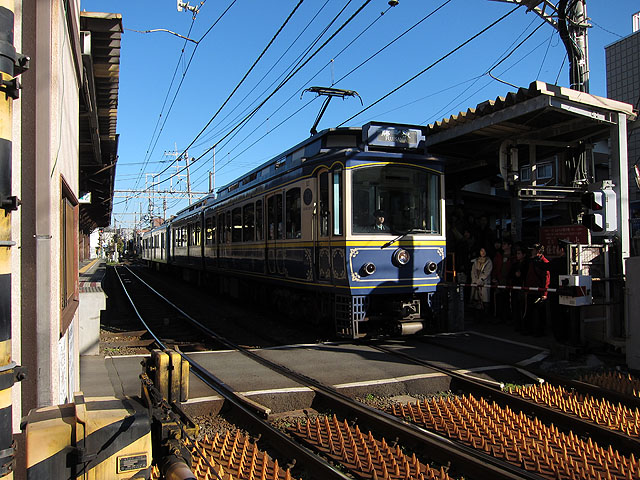 長谷駅と江ノ電