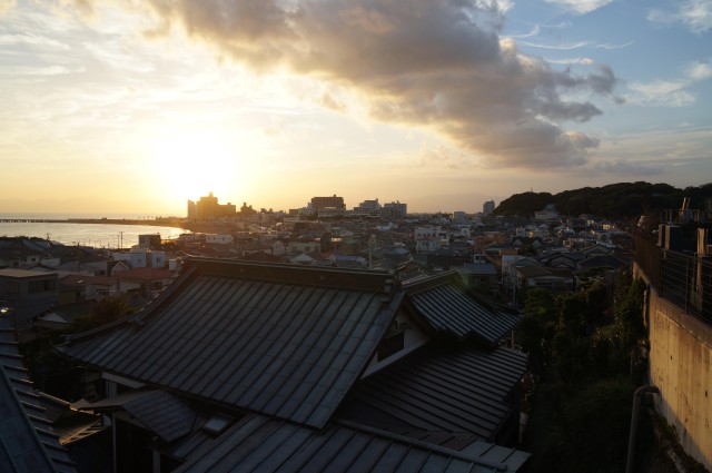 片瀬海岸、江の島大橋の眺望